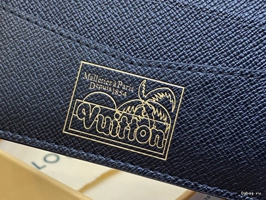 LOUIS SLENDER VUITTON WALLET-11*8.5*2CM 0815
